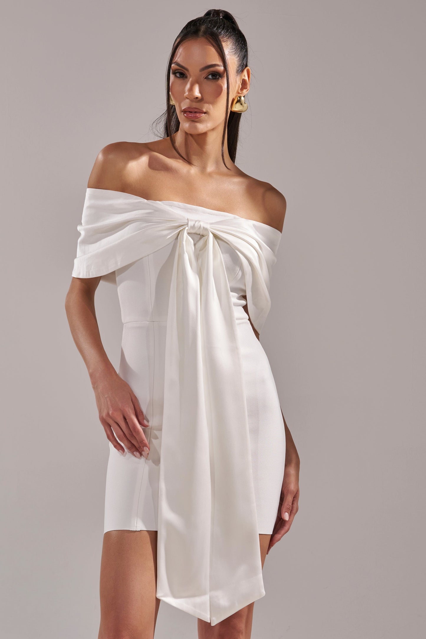 Celenor White Off-Shoulder Satin Bow Front Bodycon Mini Dress
