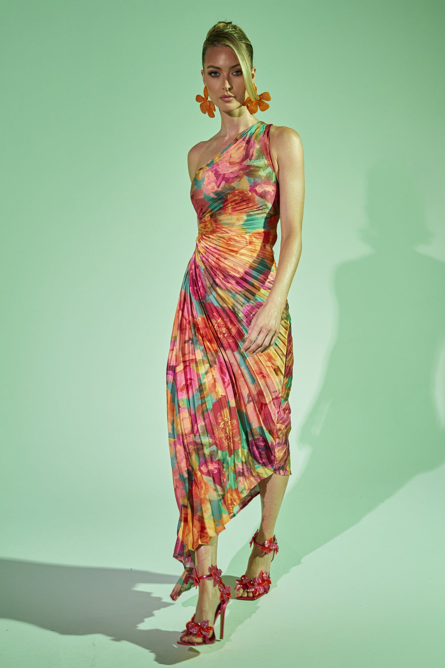 Celenor Tropical Floral Print One-Shoulder Ruched Midi Dress